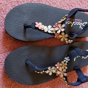 Pretty floral Sandals
